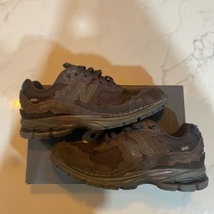 new balance 2002r protection pack “Phantom”